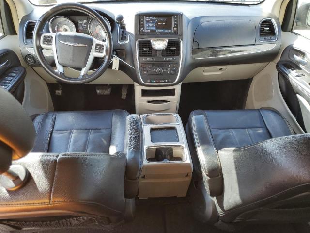 Photo 8 from auction – 2014 CHRYSLER TOWN & COU with VIN 2C4RC1BG2ER445982