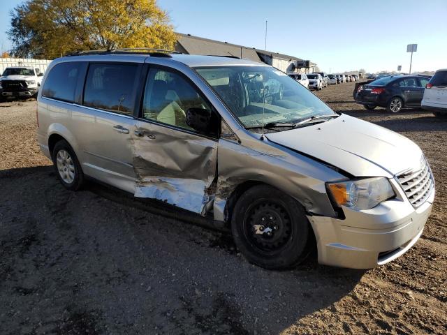 Photo 4 from auction – 2009 CHRYSLER TOWN & COU with VIN 2A8HR44E79R670081