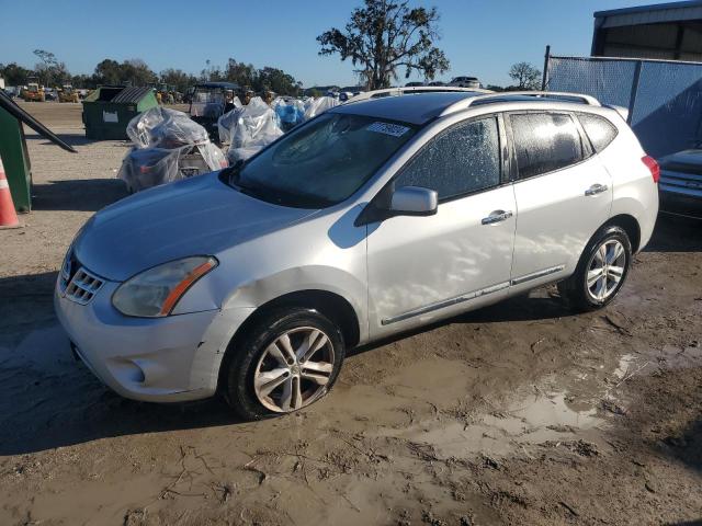 NISSAN ROGUE S 2013 with VIN JN8AS5MT3DW504002 - Photo from auction