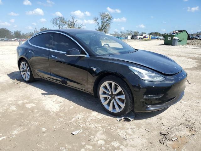 Photo 4 from auction – 2018 TESLA MODEL 3 with VIN 5YJ3E1EA5JF050479