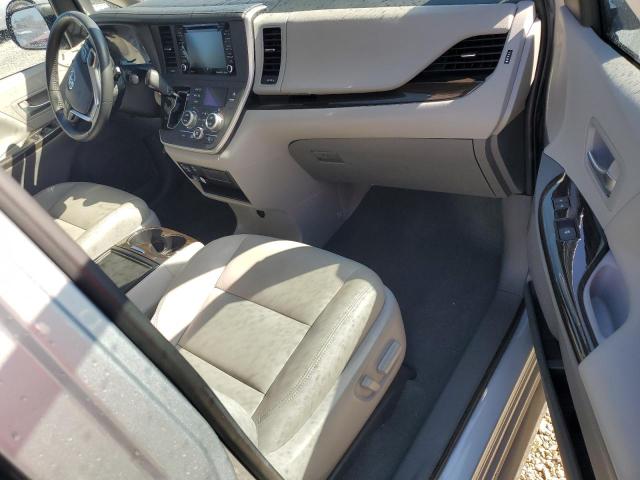 Photo 8 from auction – 2020 TOYOTA SIENNA XLE with VIN 5TDYZ3DC6LS024786