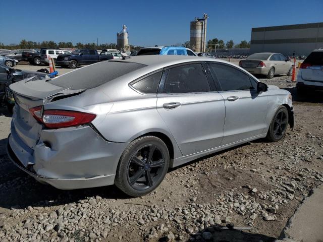 Photo 3 from auction – 2016 FORD FUSION SE with VIN 3FA6P0H76GR239429