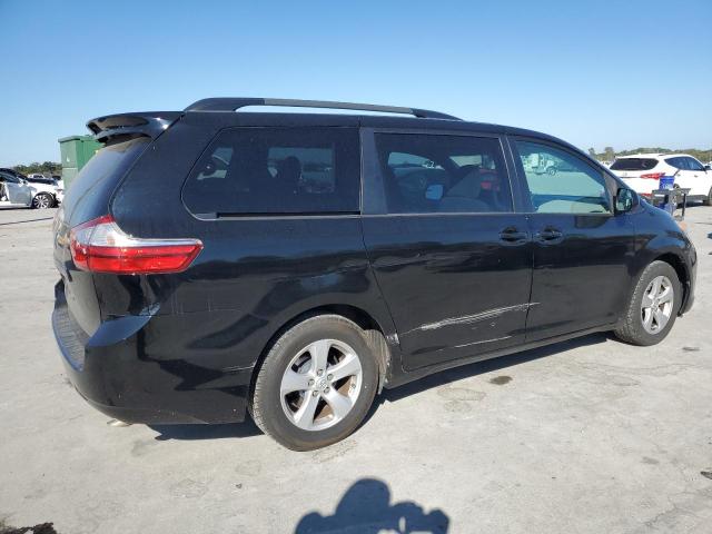 Photo 3 from auction – 2015 TOYOTA SIENNA LE with VIN 5TDKK3DC0FS573916