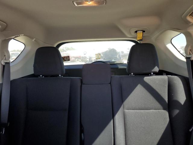 Photo 10 from auction – 2015 TOYOTA RAV4 LE with VIN JTMZFREV3FD078580