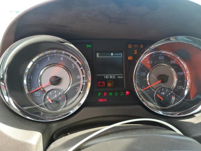 Photo 9 from auction – 2016 CHRYSLER TOWN & COU with VIN 2C4RC1GG8GR127604