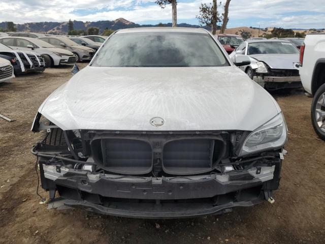 Photo 5 from auction – 2013 BMW 740 I with VIN WBAYA6C58DC995137