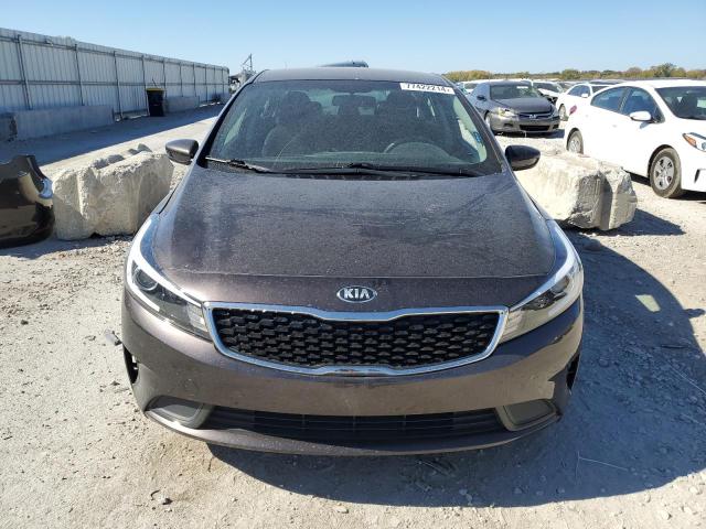 Photo 5 from auction – 2017 KIA FORTE LX with VIN 3KPFK4A74HE088948
