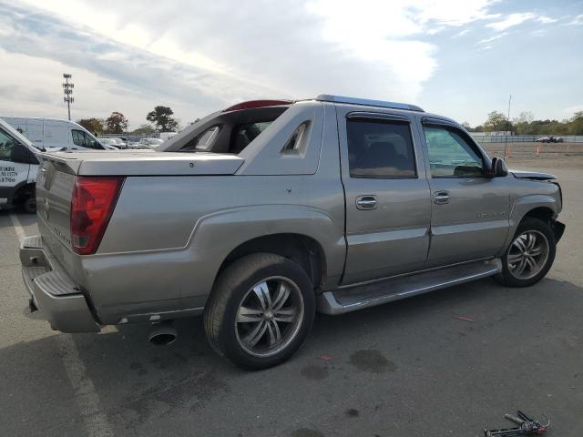 Photo 3 from auction – 2002 CADILLAC ESCALADE E with VIN 3GYEK63N12G330491