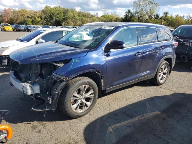 TOYOTA HIGHLANDER 2015 with VIN 5TDJKRFH6FS096870 - Photo from auction