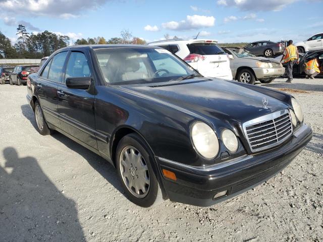 Photo 4 from auction – 1998 MERCEDES-BENZ E 320 with VIN WDBJF65F8WA519298