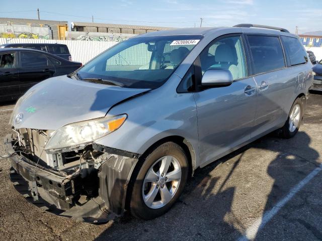 TOYOTA SIENNA LE 2015 with VIN 5TDKK3DC5FS671257 - Photo from auction