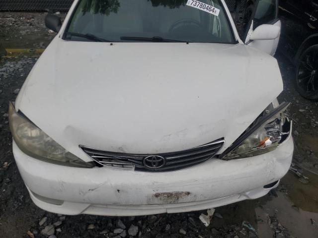 Photo 11 from auction – 2005 TOYOTA CAMRY LE with VIN 4T1BE32K85U559799