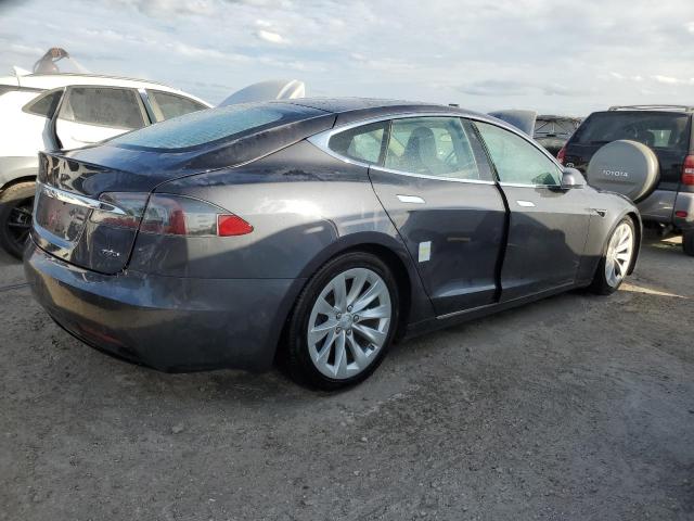 Photo 3 from auction – 2018 TESLA MODEL S with VIN 5YJSA1E21JF274767