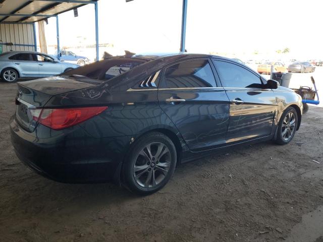 Photo 3 from auction – 2012 HYUNDAI SONATA SE with VIN 5NPEC4AC1CH463978