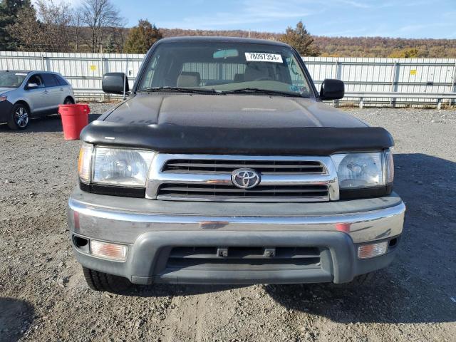 Photo 5 from auction – 1999 TOYOTA 4RUNNER SR with VIN JT3HN86R1X0246563