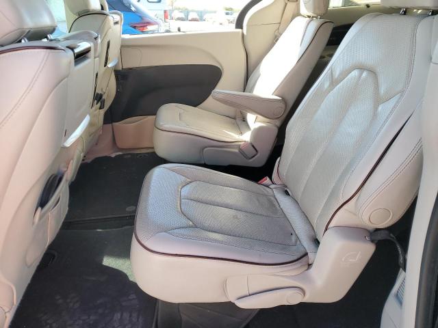 Фото 11 с аукциона – 2018 CHRYSLER PACIFICA L с VIN 2C4RC1GG9JR226567