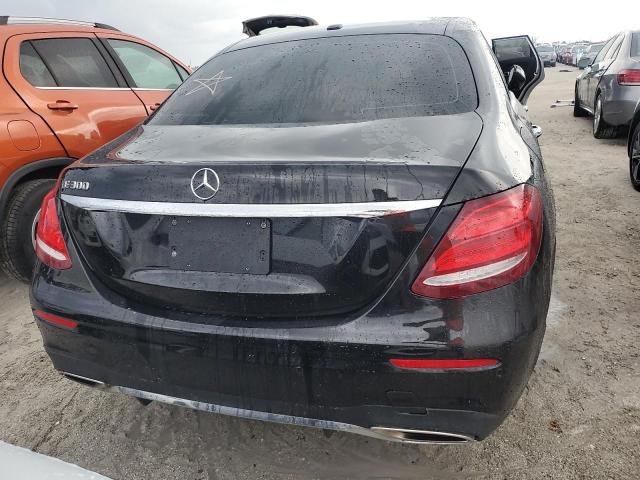 Photo 6 from auction – 2017 MERCEDES-BENZ E 300 with VIN WDDZF4JB1HA013848