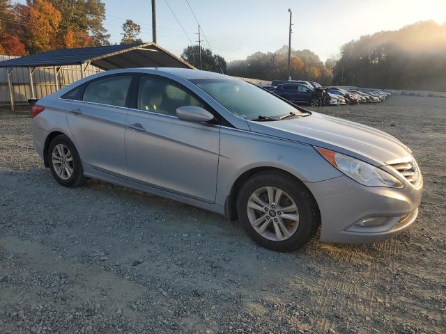 Photo 4 from auction – 2013 HYUNDAI SONATA GLS with VIN 5NPEB4AC7DH540115