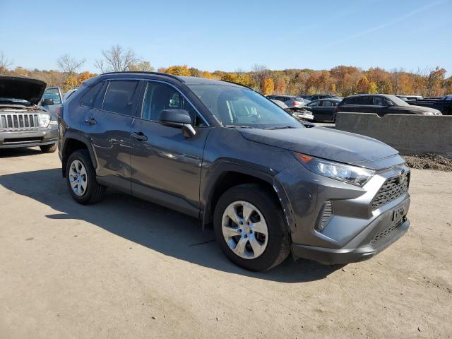 Photo 4 from auction – 2019 TOYOTA RAV4 LE with VIN 2T3F1RFV2KC034293