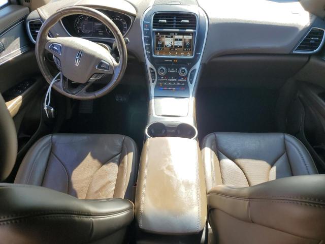 Photo 8 from auction – 2018 LINCOLN MKX RESERV with VIN 2LMPJ8LR7JBL30402
