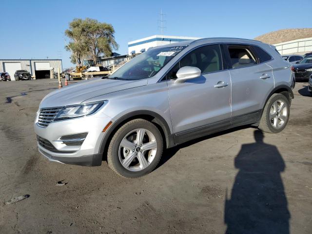 LINCOLN MKC PREMIE 2018 with VIN 5LMCJ1C96JUL12983 - Photo from auction