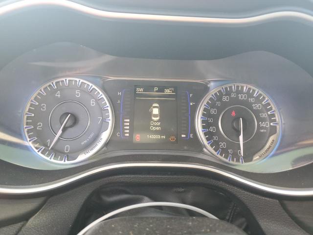 Photo 9 from auction – 2015 CHRYSLER 200 LIMITE with VIN 1C3CCCAB2FN545977