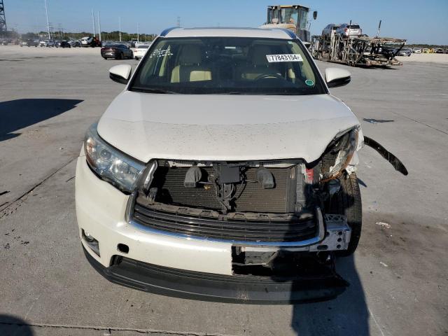Photo 5 from auction – 2016 TOYOTA HIGHLANDER with VIN 5TDYKRFH6GS123226