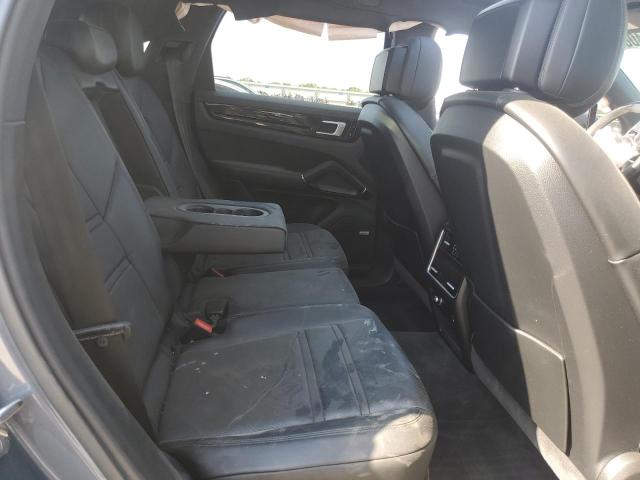 Photo 11 from auction – 2019 PORSCHE CAYENNE S with VIN WP1AB2AY7KDA61046