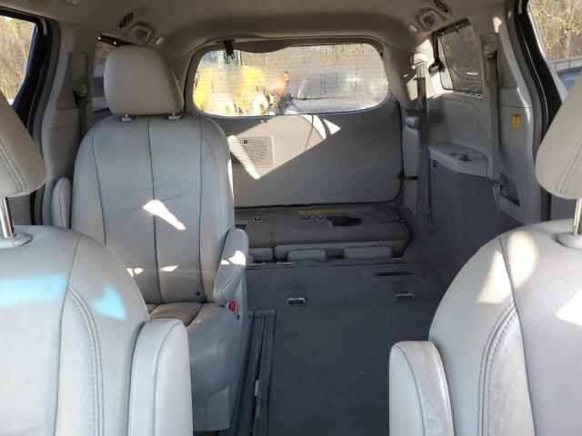 Photo 10 from auction – 2011 TOYOTA SIENNA XLE with VIN 5TDYK3DC8BS042290