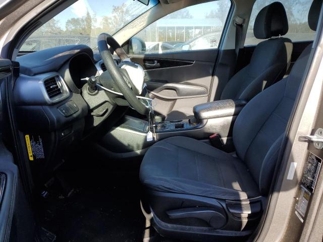 Photo 7 from auction – 2016 KIA SORENTO LX with VIN 5XYPG4A30GG115583