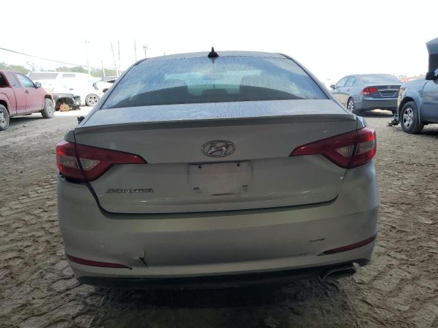 Photo 6 from auction – 2017 HYUNDAI SONATA SE with VIN 5NPE24AF3HH573063