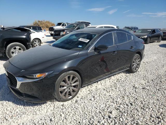 MAZDA 3 PREFERRE 2022 with VIN 3MZBPBCLXNM301818 - Photo from auction