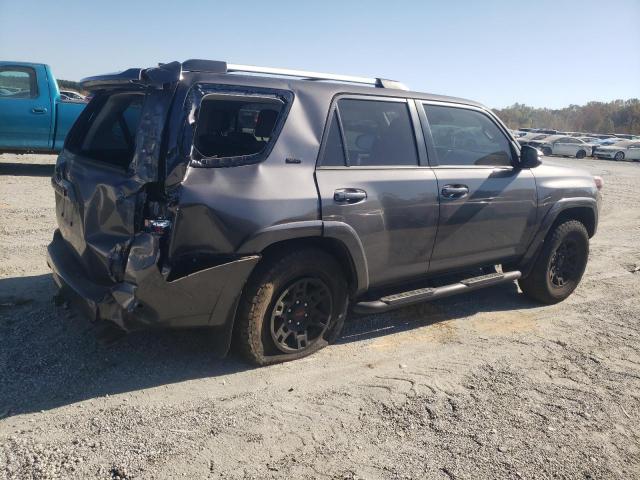 Photo 3 from auction – 2022 TOYOTA 4RUNNER SR with VIN JTENU5JR6N6048834