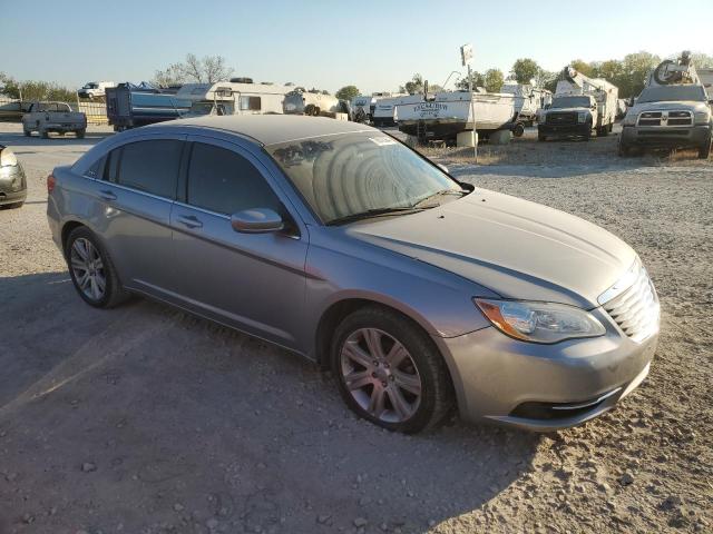Photo 4 from auction – 2014 CHRYSLER 200 TOURIN with VIN 1C3CCBBB9EN112261