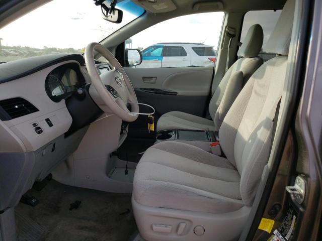 Photo 7 from auction – 2012 TOYOTA SIENNA LE with VIN 5TDKK3DC8CS242805