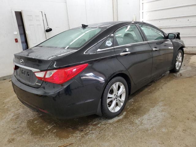 Photo 3 from auction – 2013 HYUNDAI SONATA SE with VIN 5NPEC4AC2DH599666