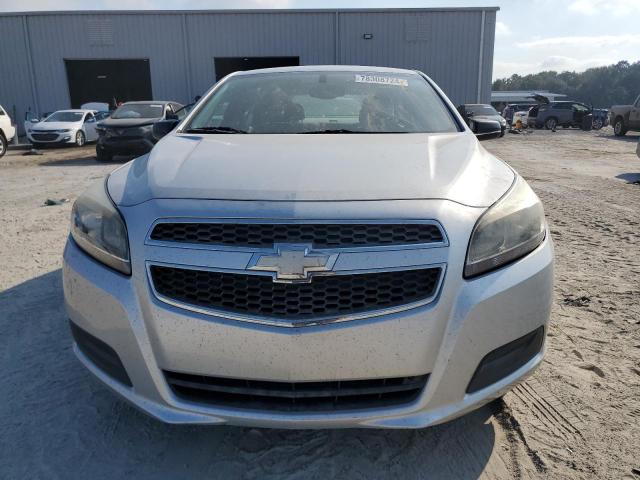 Photo 5 from auction – 2013 CHEVROLET MALIBU LS with VIN 1G11B5SA6DF136646