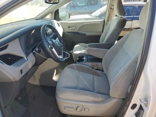 Photo 7 from auction – 2015 TOYOTA SIENNA LE with VIN 5TDKK3DC9FS669799