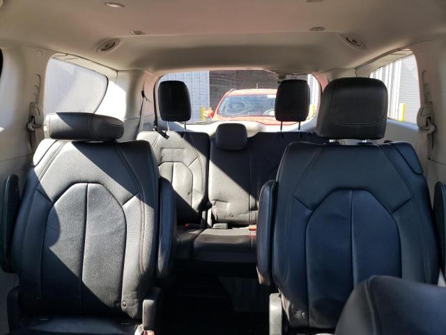 Photo 10 from auction – 2017 CHRYSLER PACIFICA T with VIN 2C4RC1BG8HR527039