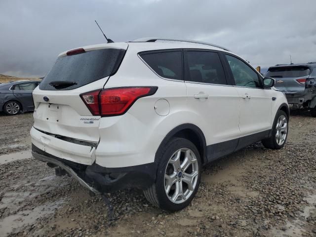 Photo 3 from auction – 2019 FORD ESCAPE TIT with VIN 1FMCU9J99KUA19219