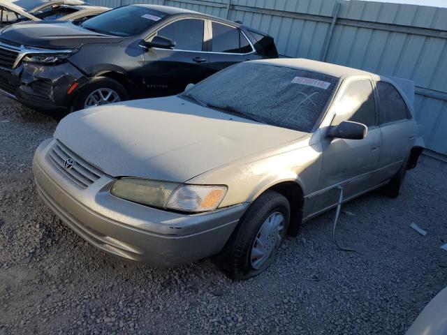 TOYOTA CAMRY CE 1997 with VIN 4T1BG22K0VU136428 - Photo from auction
