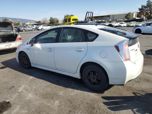 Photo 2 from auction – 2015 TOYOTA PRIUS with VIN JTDKN3DUXF0404327