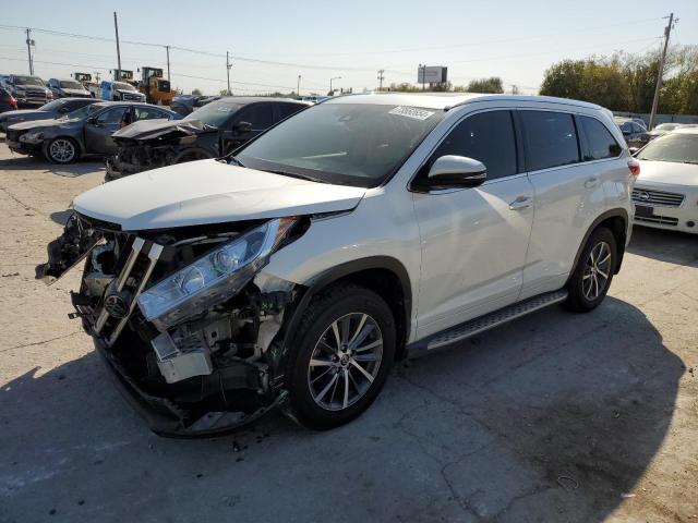 TOYOTA HIGHLANDER 2017 with VIN 5TDKZRFH5HS524835 - Photo from auction