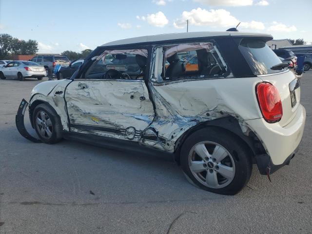 Photo 2 from auction – 2017 MINI COOPER with VIN WMWXP5C33H3C64532