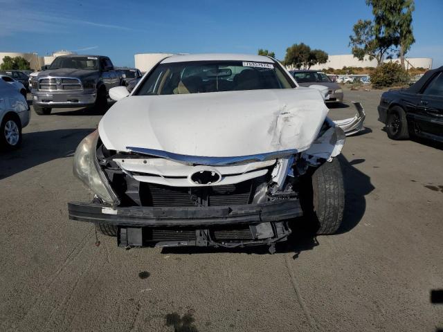 Photo 5 from auction – 2013 HYUNDAI SONATA GLS with VIN 5NPEB4AC3DH644200