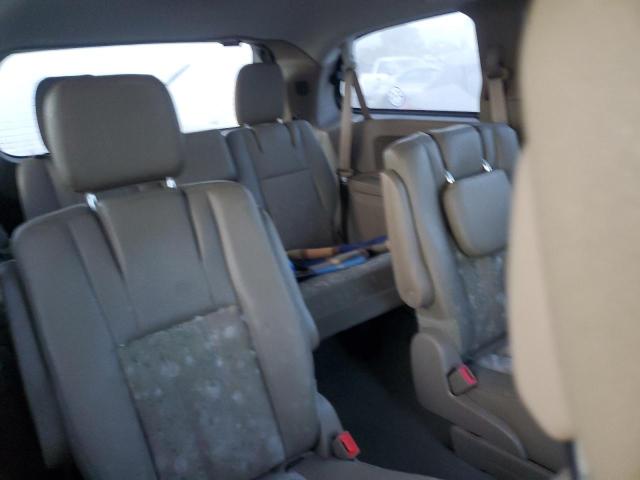 Photo 11 from auction – 2016 CHRYSLER TOWN & COU with VIN 2C4RC1AG2GR150644