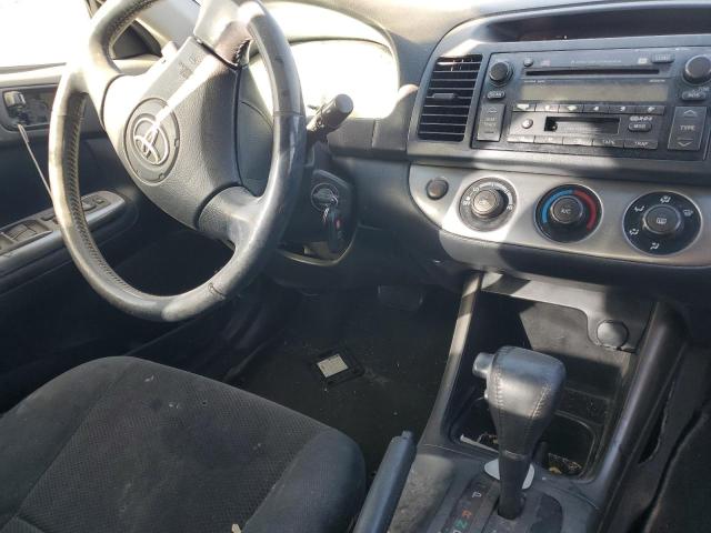Photo 7 from auction – 2002 TOYOTA CAMRY LE with VIN 4T1BF30K12U516952