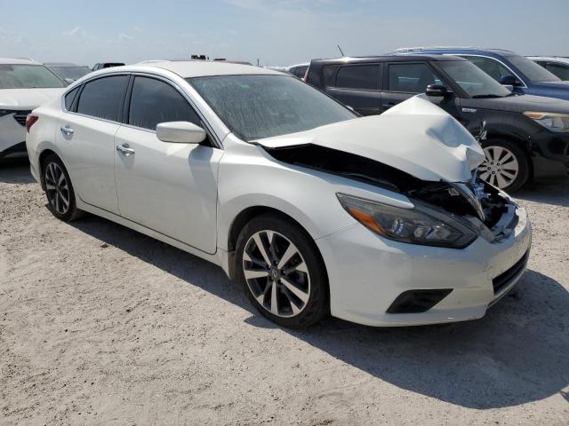 Photo 4 from auction – 2017 NISSAN ALTIMA 2.5 with VIN 1N4AL3APXHC470108