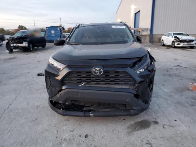 Photo 5 from auction – 2019 TOYOTA RAV4 LE with VIN JTMH1RFV7KD008020