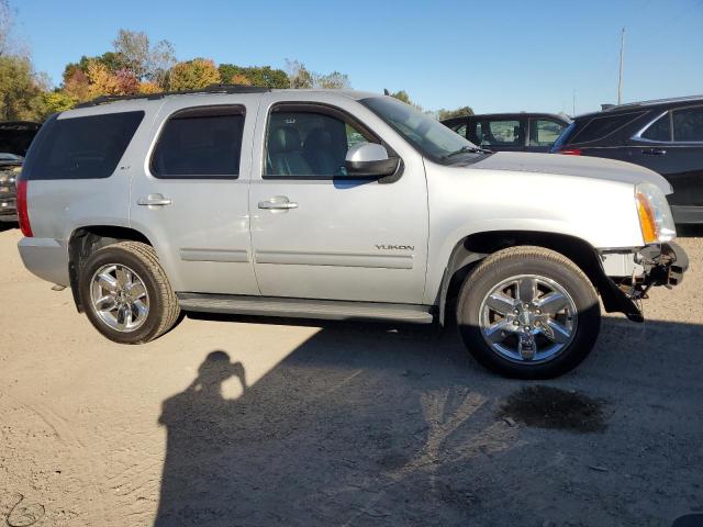 Photo 4 from auction – 2010 GMC YUKON SLT with VIN 1GKUKCE08AR110401